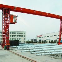 寧波慈溪龍門(mén)起重機(jī)施工現(xiàn)場(chǎng)