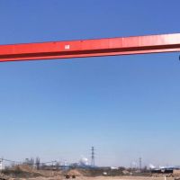 保康縣龍門(mén)吊門(mén)式起重機(jī)，行車(chē)，行吊，天車(chē)，龍門(mén)吊大全