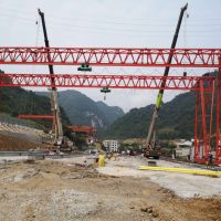 宜昌市路橋工程門(mén)機(jī)起重機(jī)