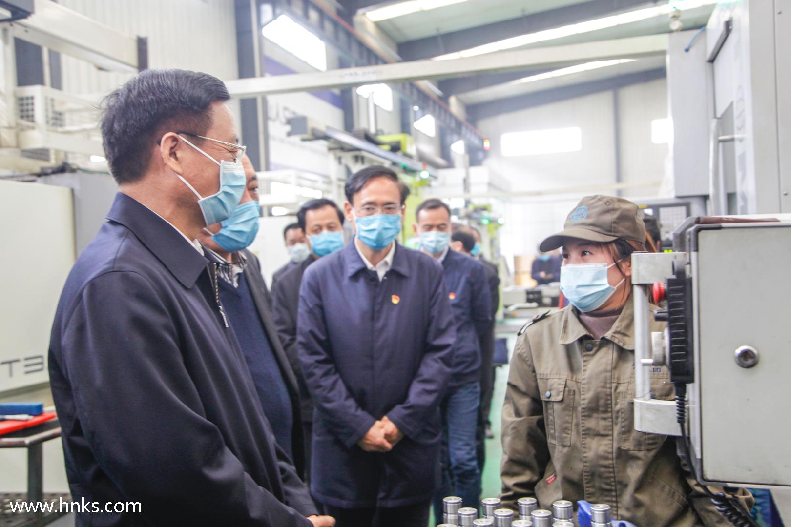 5v0txEkFQquOiVH72Gq-kA