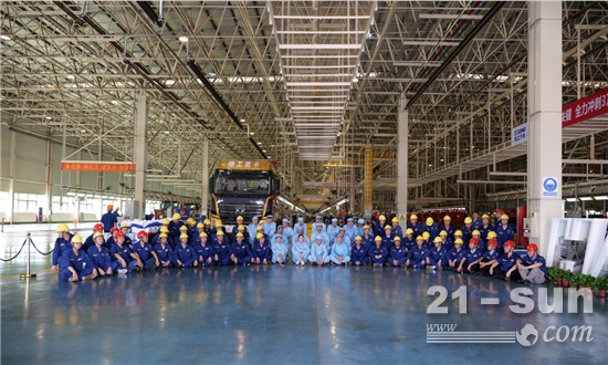 周鐵根書記為徐工送來別樣清涼!