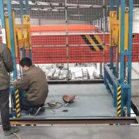 佛山起重機，吊機，龍門吊，貨梯