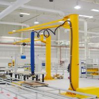 四川成都懸臂式起重機 門式起重機 天車行車廠家