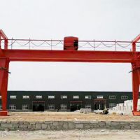 杭州碼頭吊門式起重機