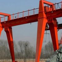 海南門架式起重機