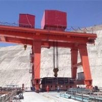 雙向壩頂門機(jī)