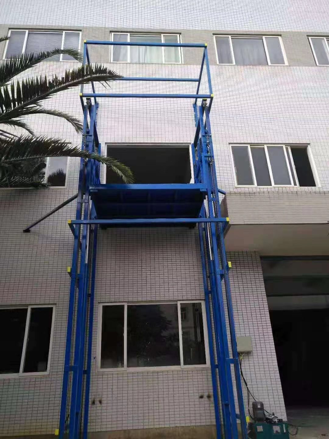 凱里升降貨梯廠家直銷